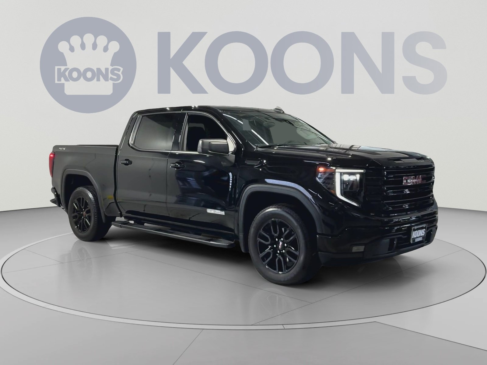 Used 2024 GMC Sierra 1500 Elevation AWD/4WD image 2