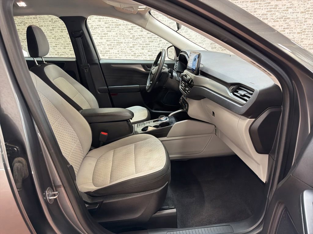 Used 2023 Ford Escape Active AWD/4WD image 10
