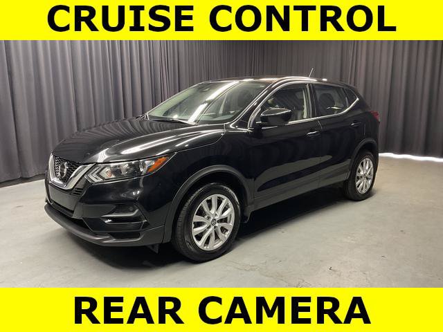 Used 2021 Nissan Rogue Sport S FWD image 2