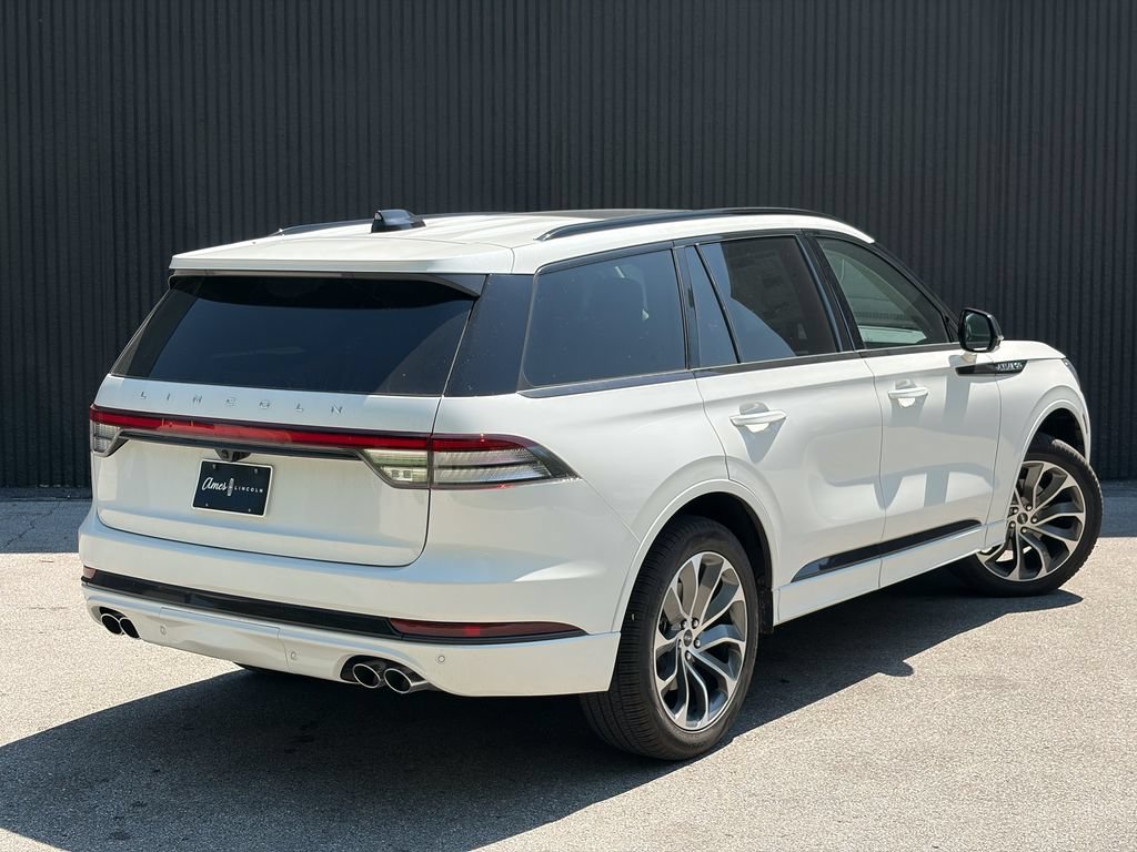 New 2026 Lincoln Aviator AWD image 7