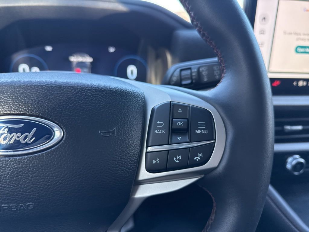 Used 2025 Ford Explorer Active image 17