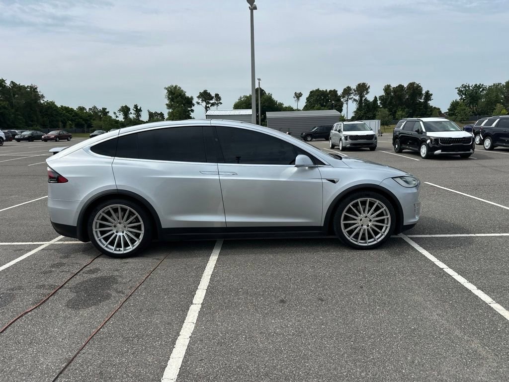 Used 2018 Tesla Model X P100D AWD/4WD image 4
