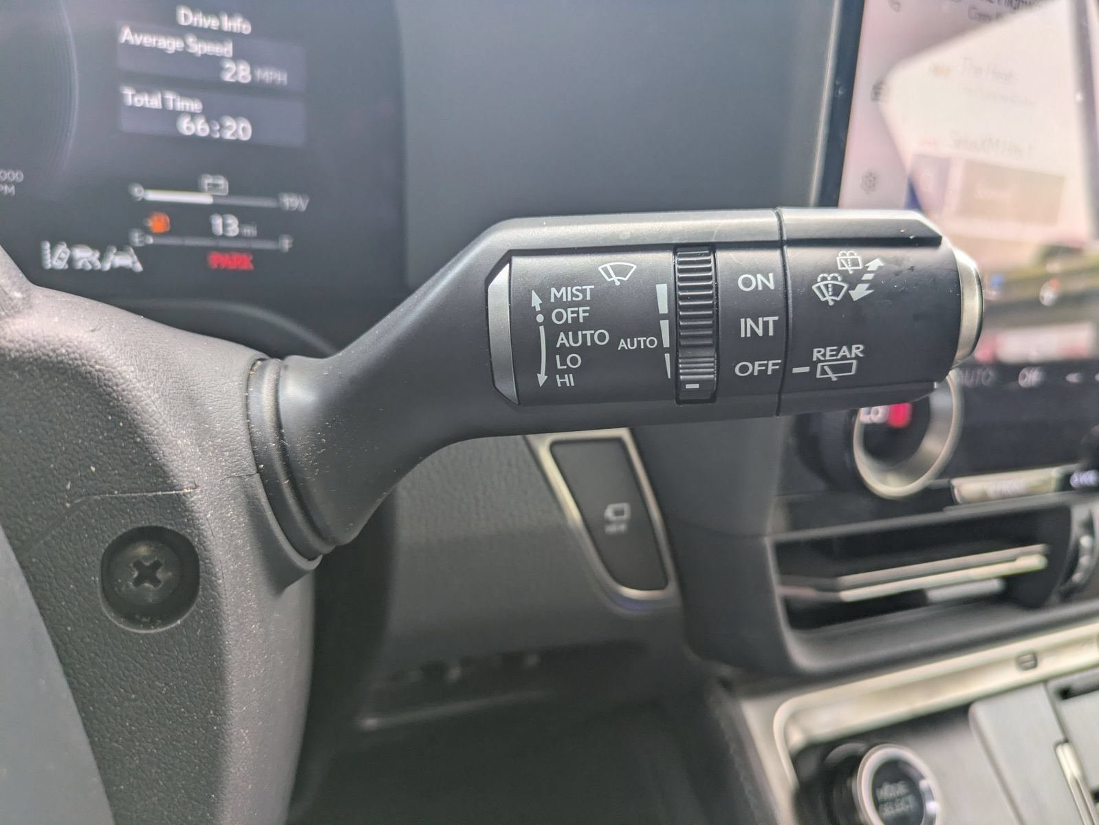 Used 2025 Lexus GX 550 AWD/4WD image 14