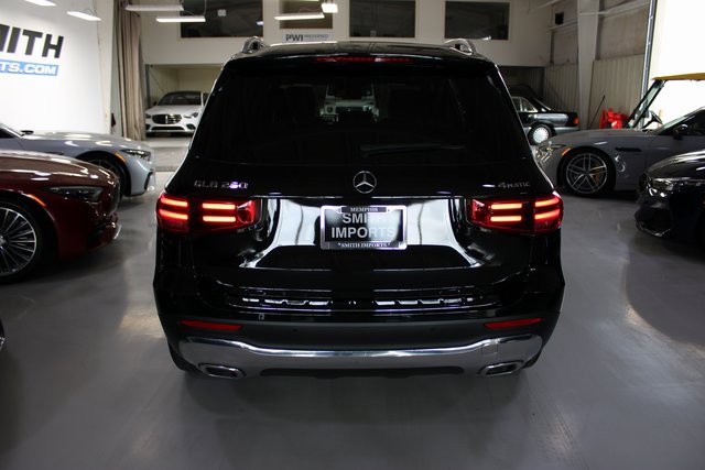 Used 2024 Mercedes-Benz GLB 250 4MATIC w/ Exclusive Package image 45