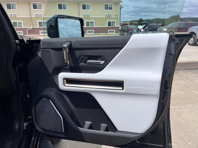 New 2025 GMC Hummer EV 3X image 42