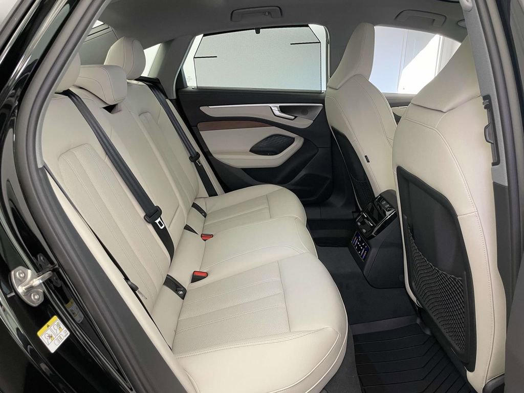 New 2026 Audi A6 Premium Plus image 21