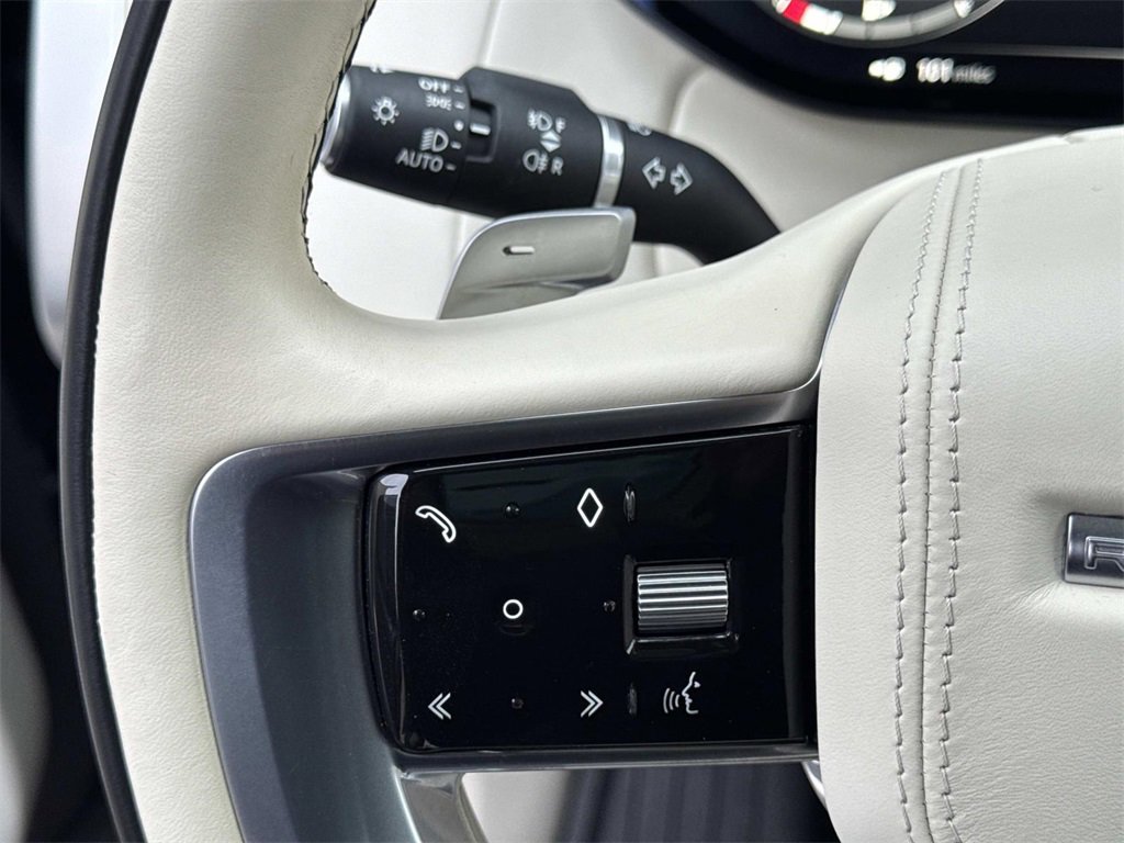 Used 2023 Land Rover Range Rover SE image 29