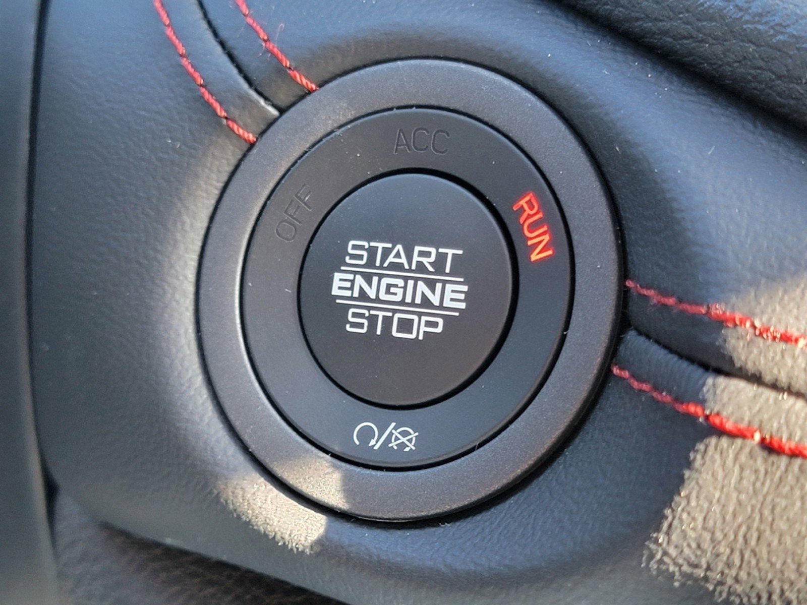 Used 2024 Dodge Durango GT image 16