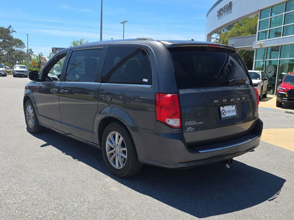 Used 2018 Dodge Grand Caravan SXT image 6
