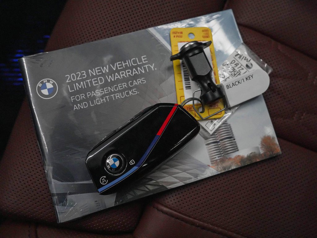 Used 2023 BMW X7 M60i w/ Executive Package image 21
