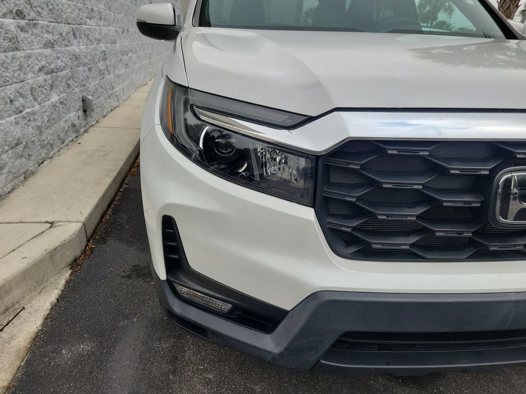 Used 2023 Honda Passport EX-L image 9
