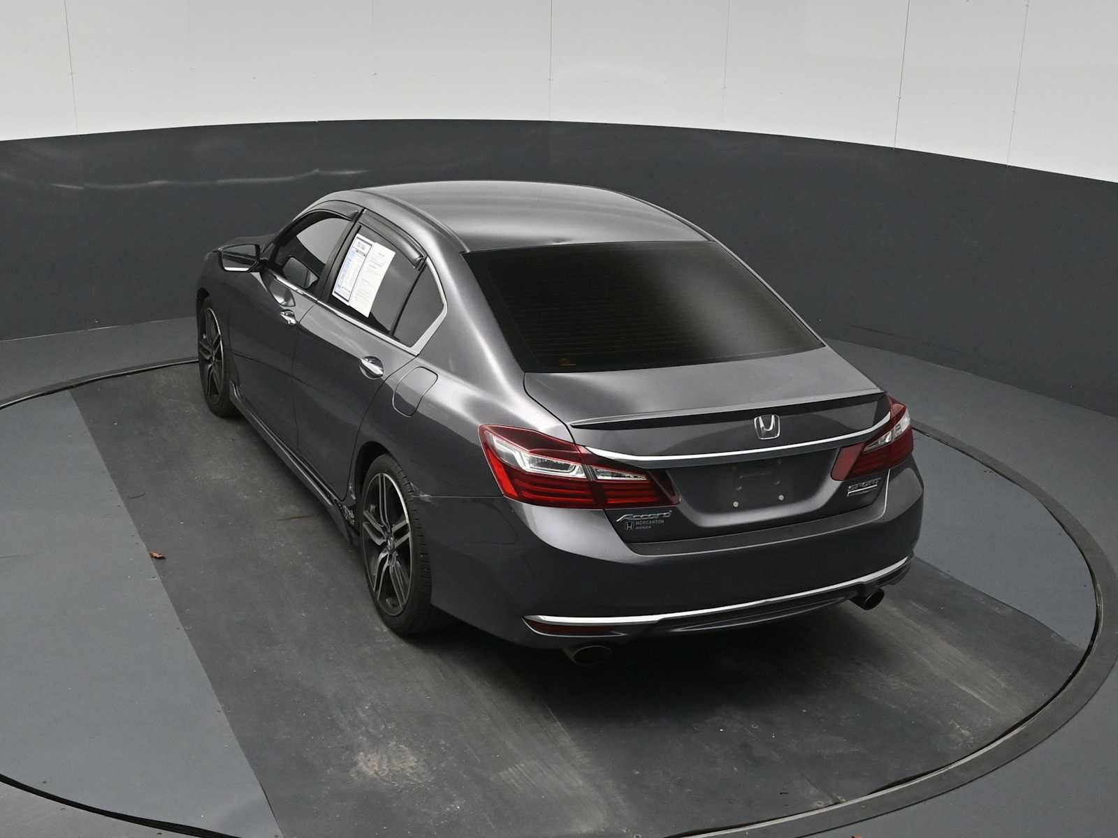 Used 2017 Honda Accord Sport Special Edition image 14