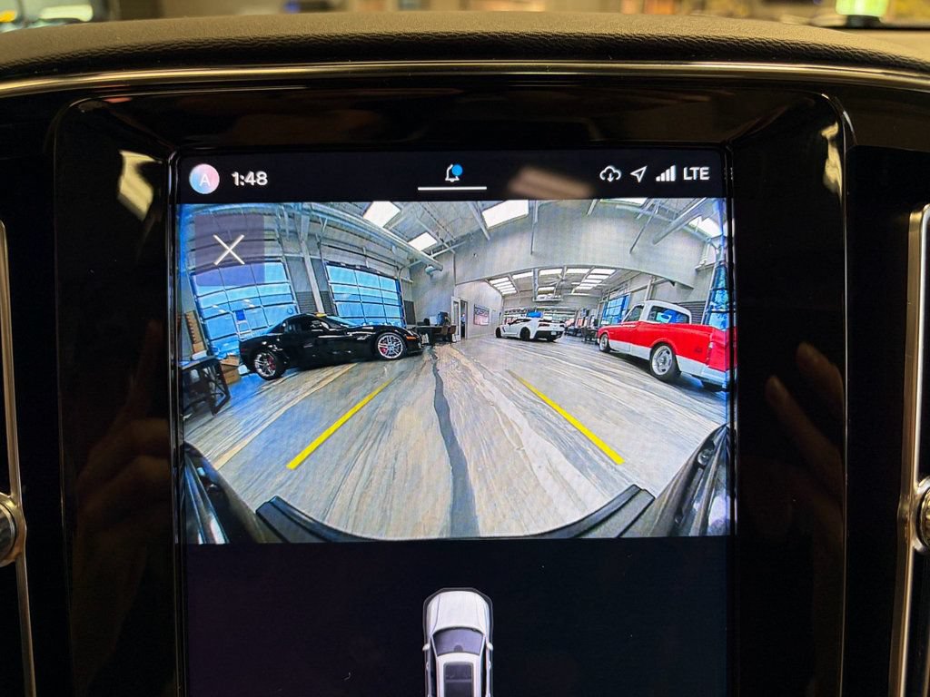 Used 2023 Volvo XC40 B5 Plus w/ Driver Assist Package AWD/4WD image 20