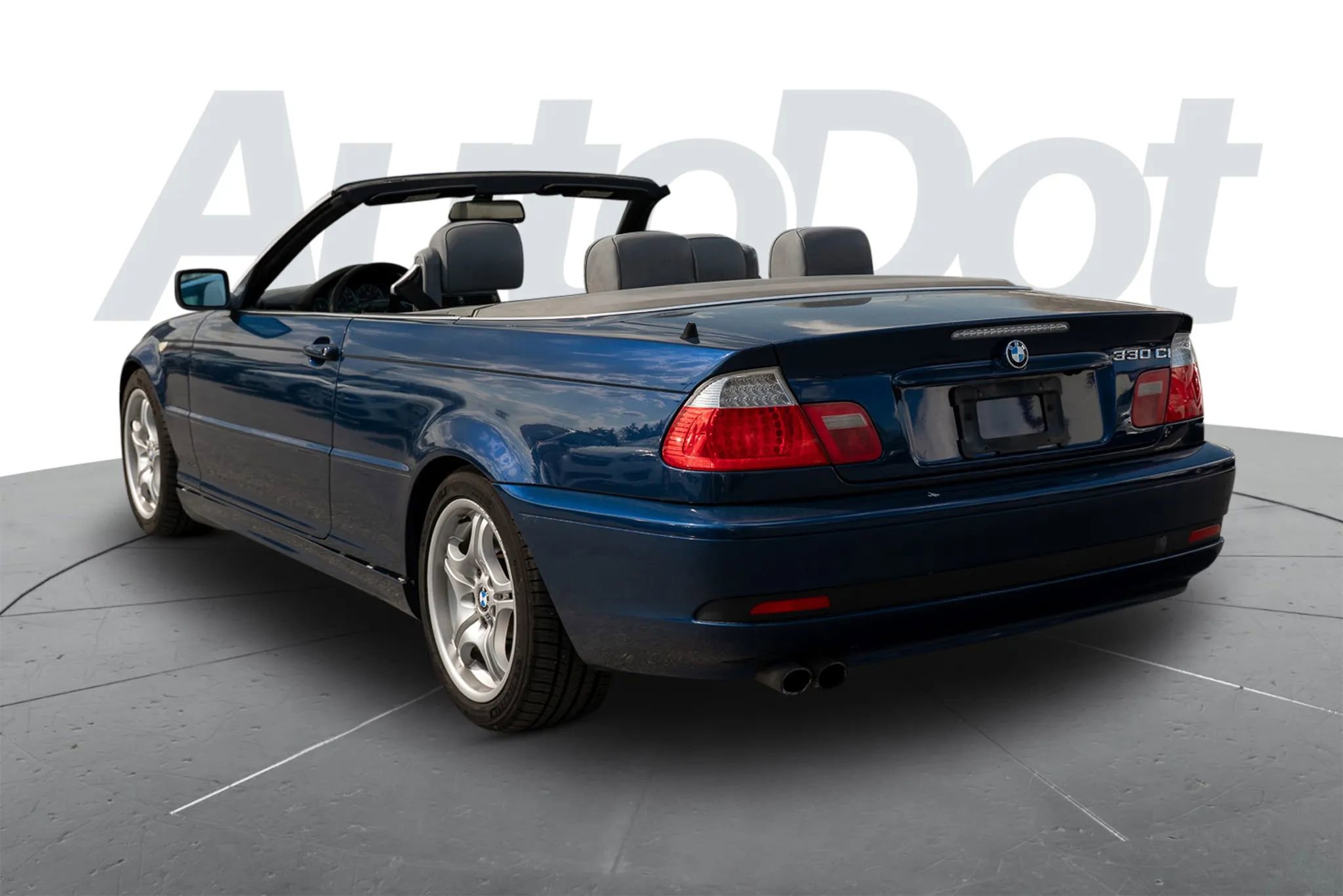 Used 2005 BMW 330Ci Convertible RWD image 2
