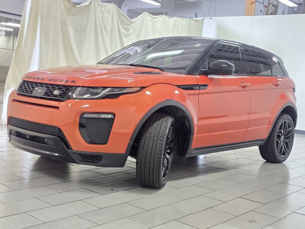 Used 2017 Land Rover Range Rover Evoque HSE Dynamic image 14