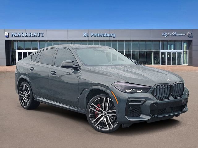 Used 2022 BMW X6 M50i AWD/4WD image 1