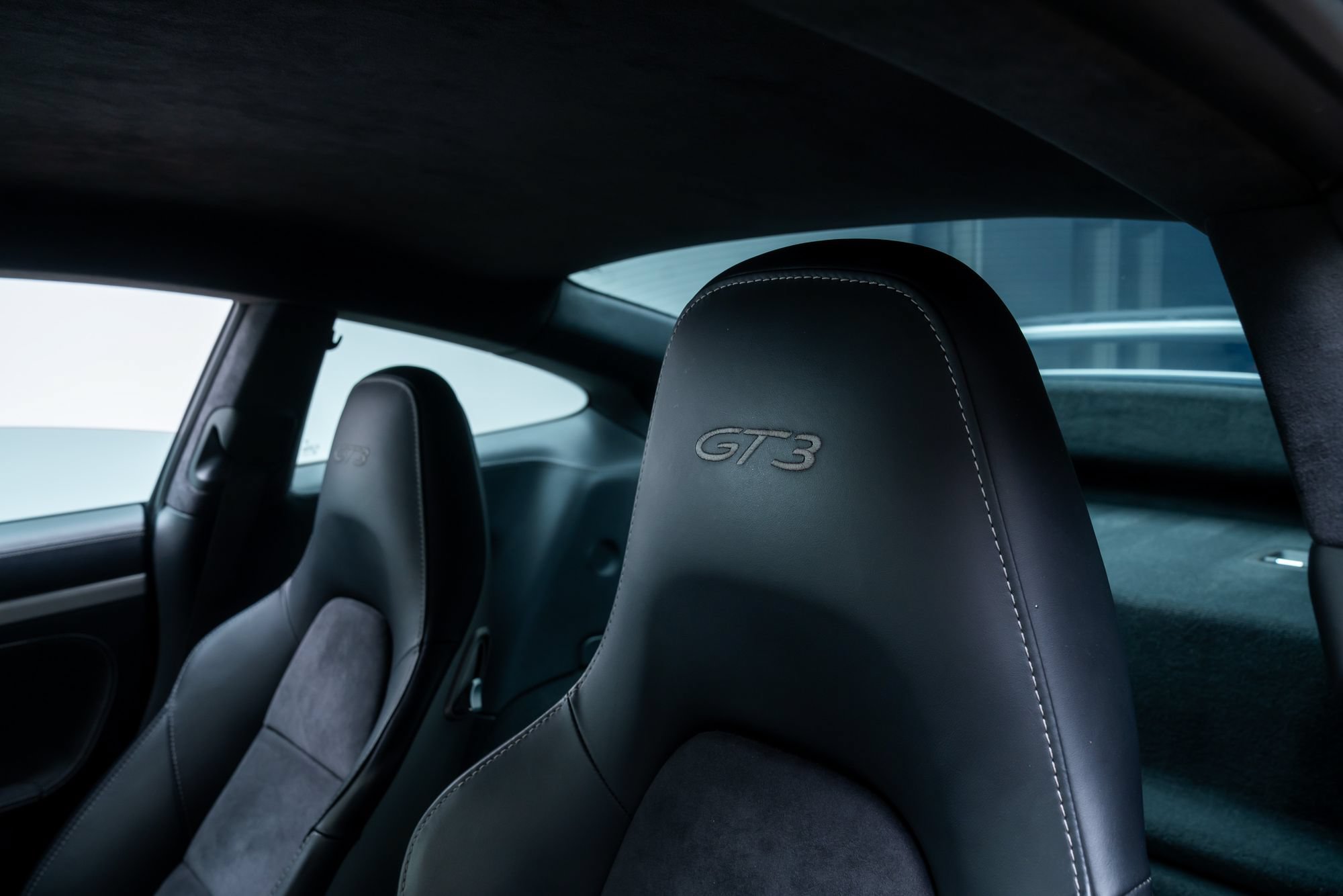 Used 2015 Porsche 911 GT3 RWD image 27