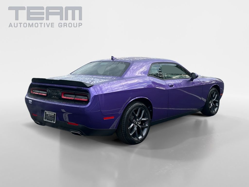 Used 2023 Dodge Challenger SXT w/ Plus Package image 7