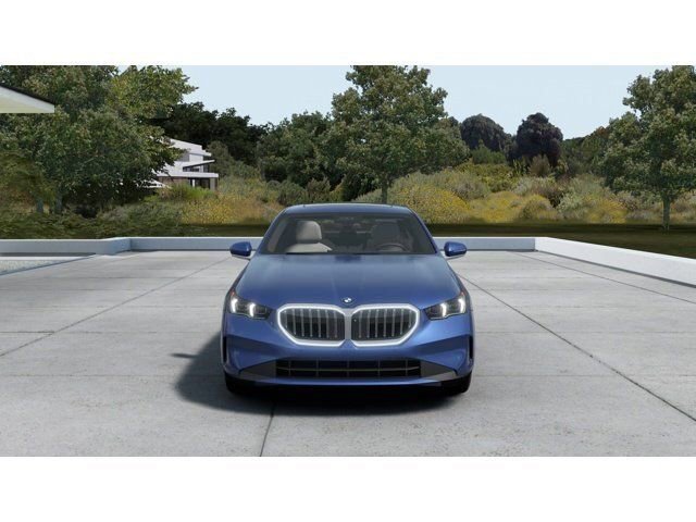 New 2027 BMW 530i RWD image 3