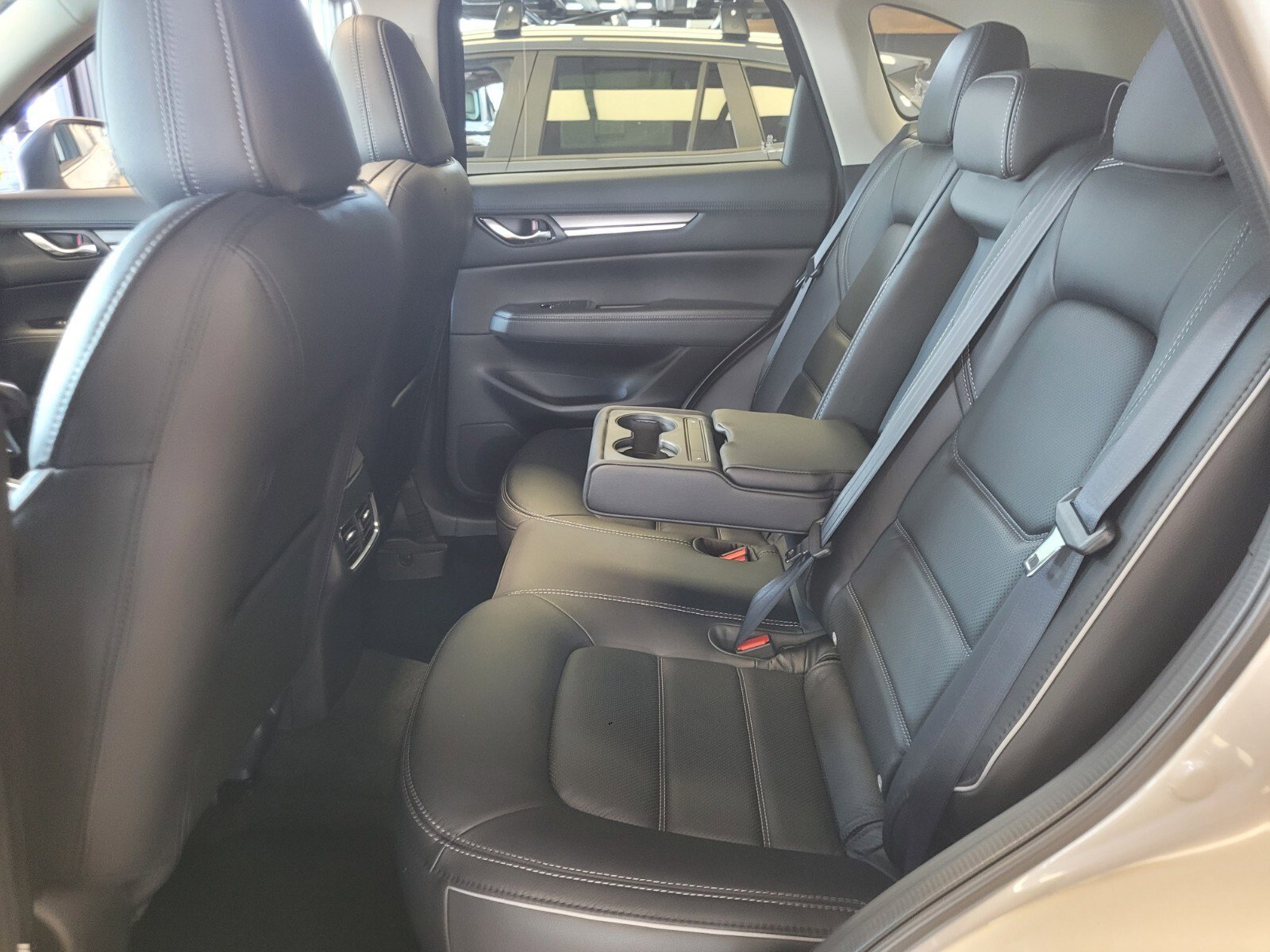 New 2025 MAZDA CX-5 AWD 2.5 S w/ Premium Plus Pkg image 6