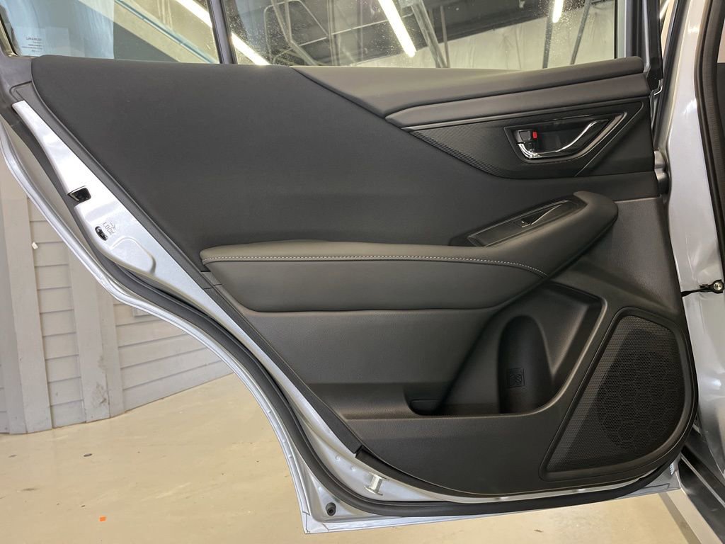 Used 2025 Subaru Legacy Premium image 31