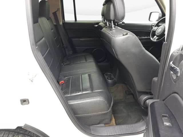 Used 2017 Jeep Patriot High Altitude FWD image 37