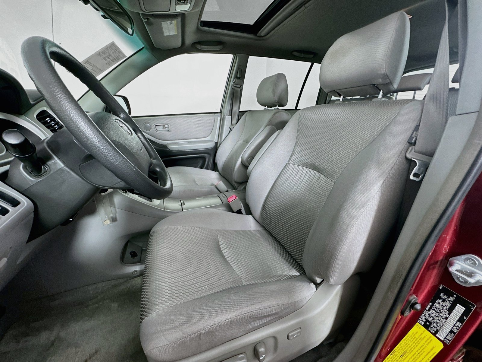 Used 2007 Toyota Highlander 4WD V6 w/ 3rd Row image 18
