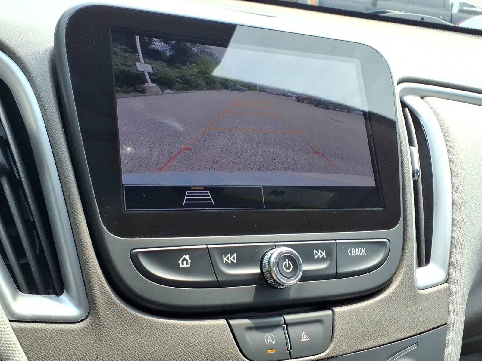 Used 2024 Chevrolet Malibu LT FWD image 13