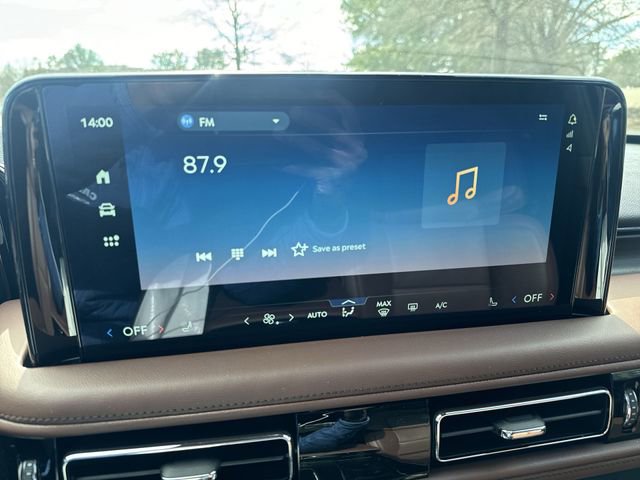 New 2026 Lincoln Aviator Reserve AWD/4WD image 16