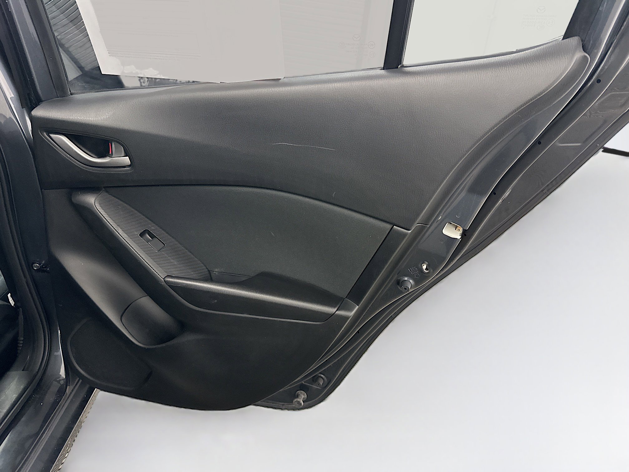 Used 2016 MAZDA MAZDA3 i Sport w/ Preferred Equipment Package image 31