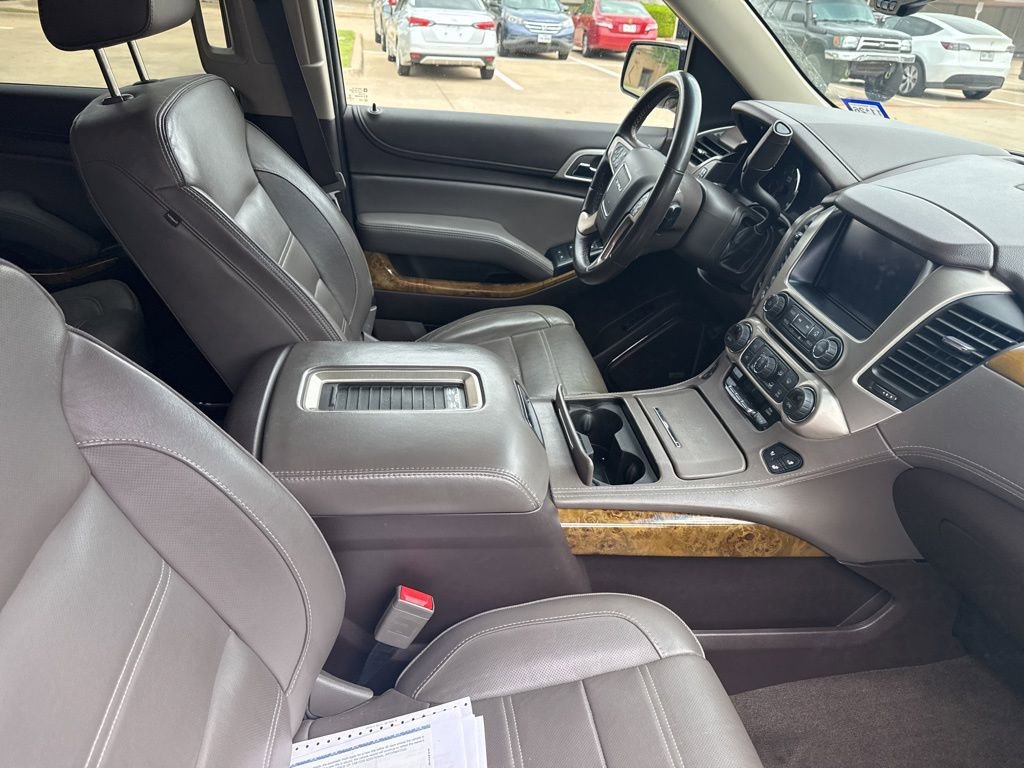 Used 2017 GMC Yukon Denali w/ Enhanced Security Package image 10