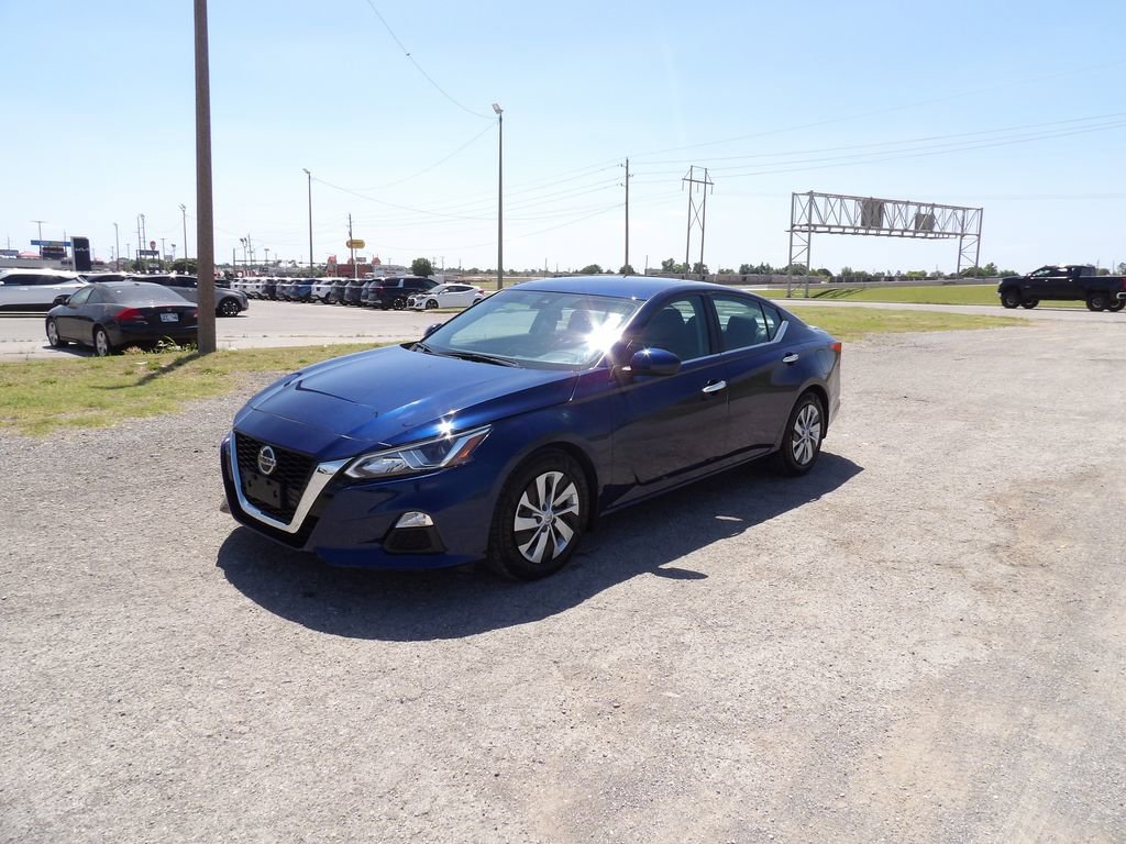 Used 2021 Nissan Altima 2.5 S w/ Driver Assist Package FWD image 2