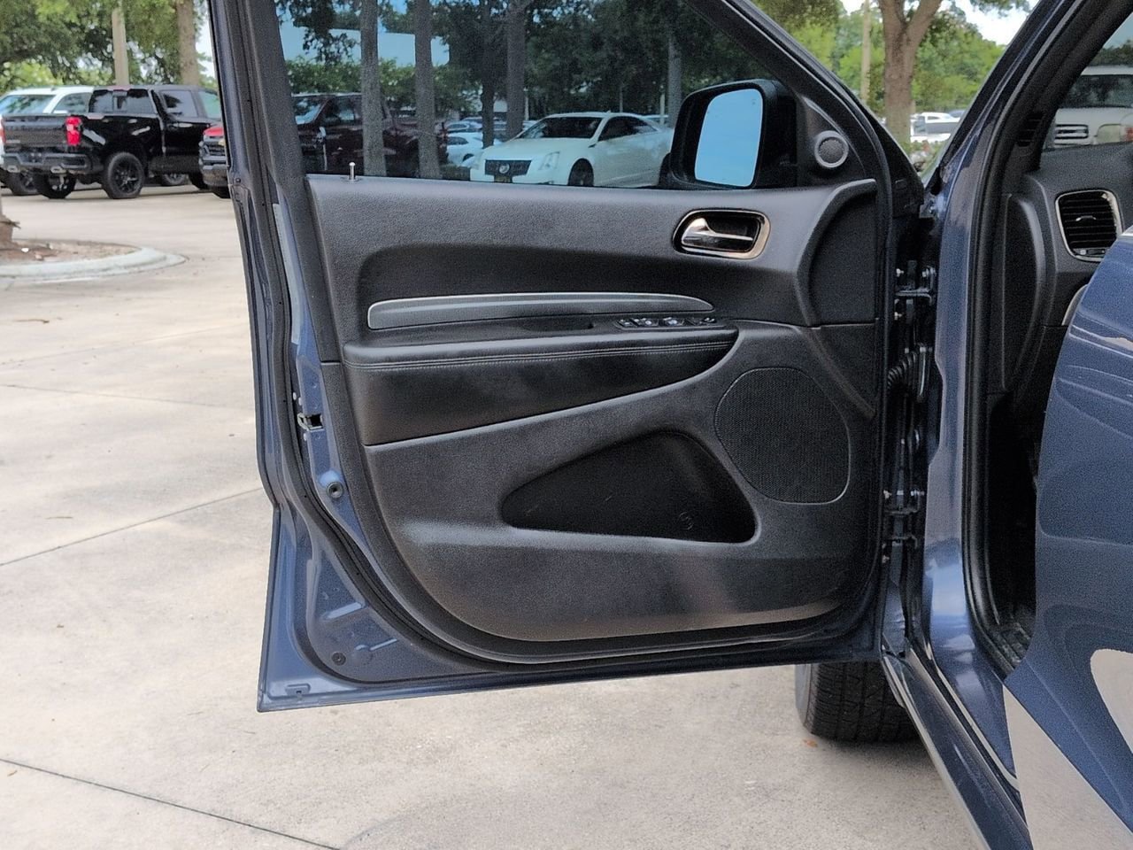 Used 2020 Dodge Durango GT w/ Blacktop Package RWD image 8