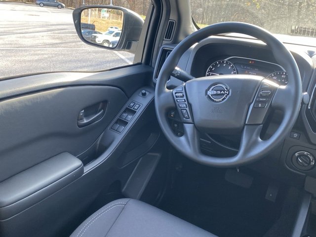 New 2026 Nissan Frontier SV w/ Tow Package image 31