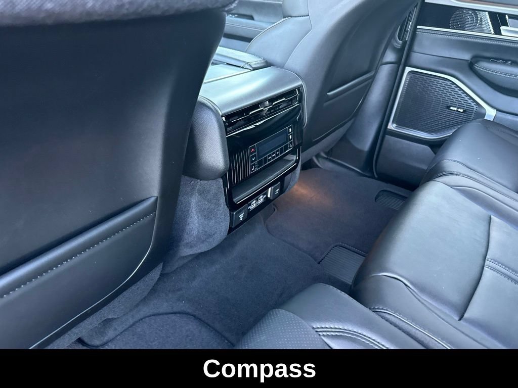New 2026 Jeep Grand Wagoneer L Limited w/ Rear Seat Video Group I AWD/4WD image 27