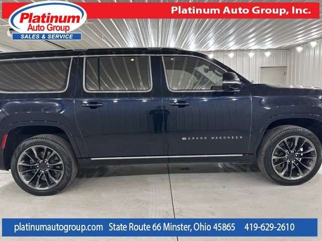 Used 2023 Jeep Grand Wagoneer L Series III w/ Rear Seat Video Group 1 image 6