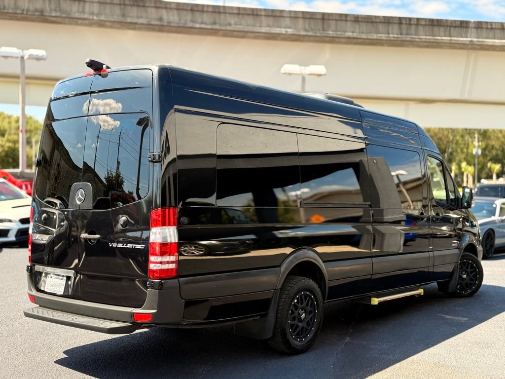 Used 2015 Mercedes-Benz Sprinter 3500 image 9