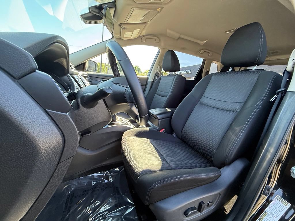 Used 2019 Nissan Rogue SV w/ Premium Package AWD/4WD image 22