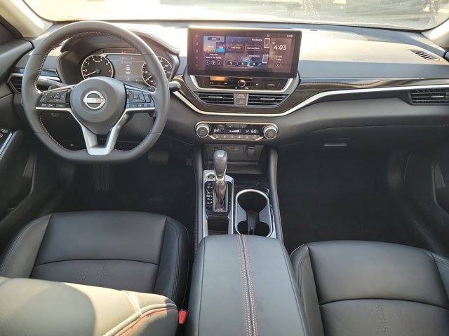 Certified 2025 Nissan Altima 2.5 SR w/ SR Premium Package image 18