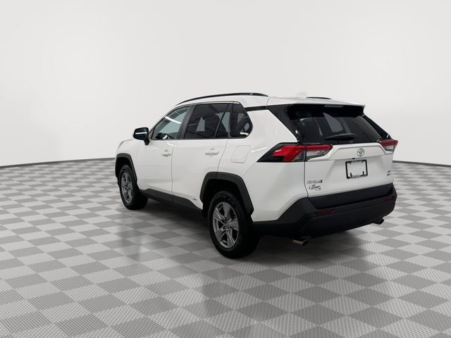 Used 2025 Toyota RAV4 XLE image 7