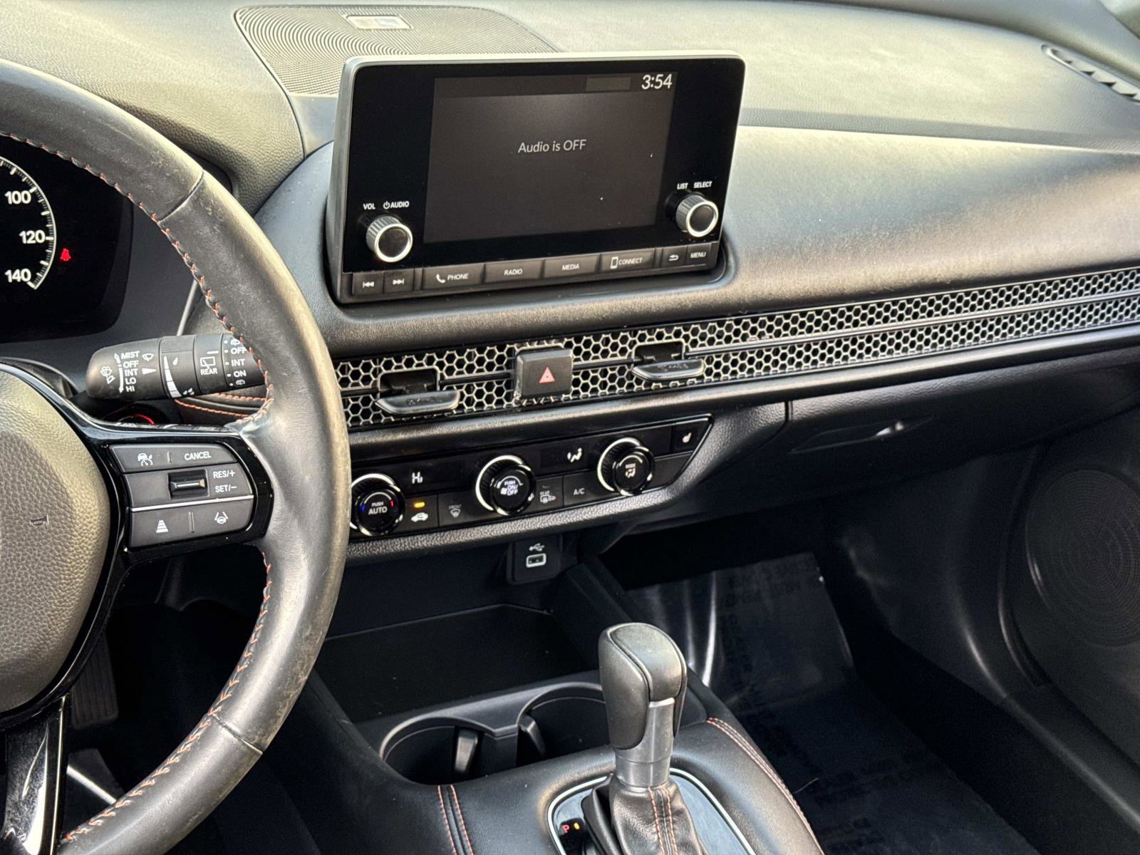 Certified 2025 Honda HR-V Sport image 3