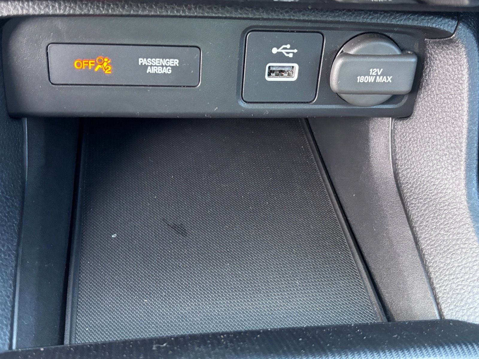 Certified 2022 Honda Civic EX image 31