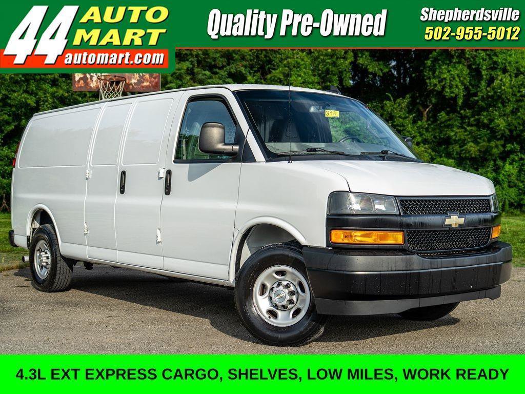 Used 2023 Chevrolet Express 3500 Extended w/ Driver Convenience Package RWD image 1
