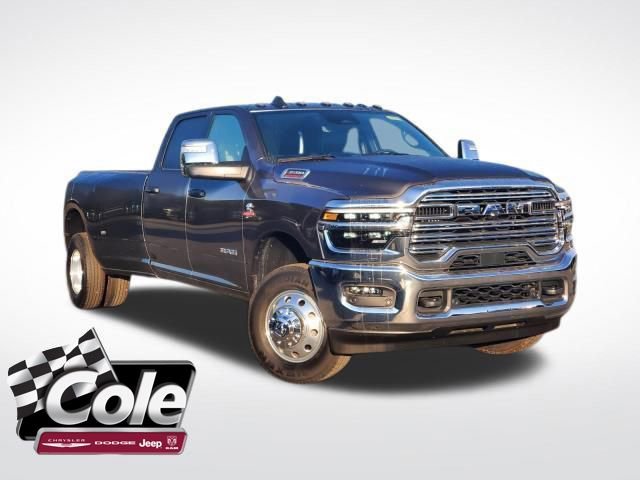 Used 2025 RAM 3500 Laramie image 1