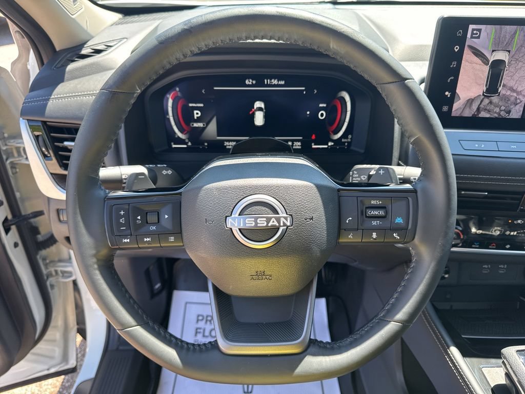 Used 2025 Nissan Rogue Platinum w/ Tech Package AWD/4WD image 17