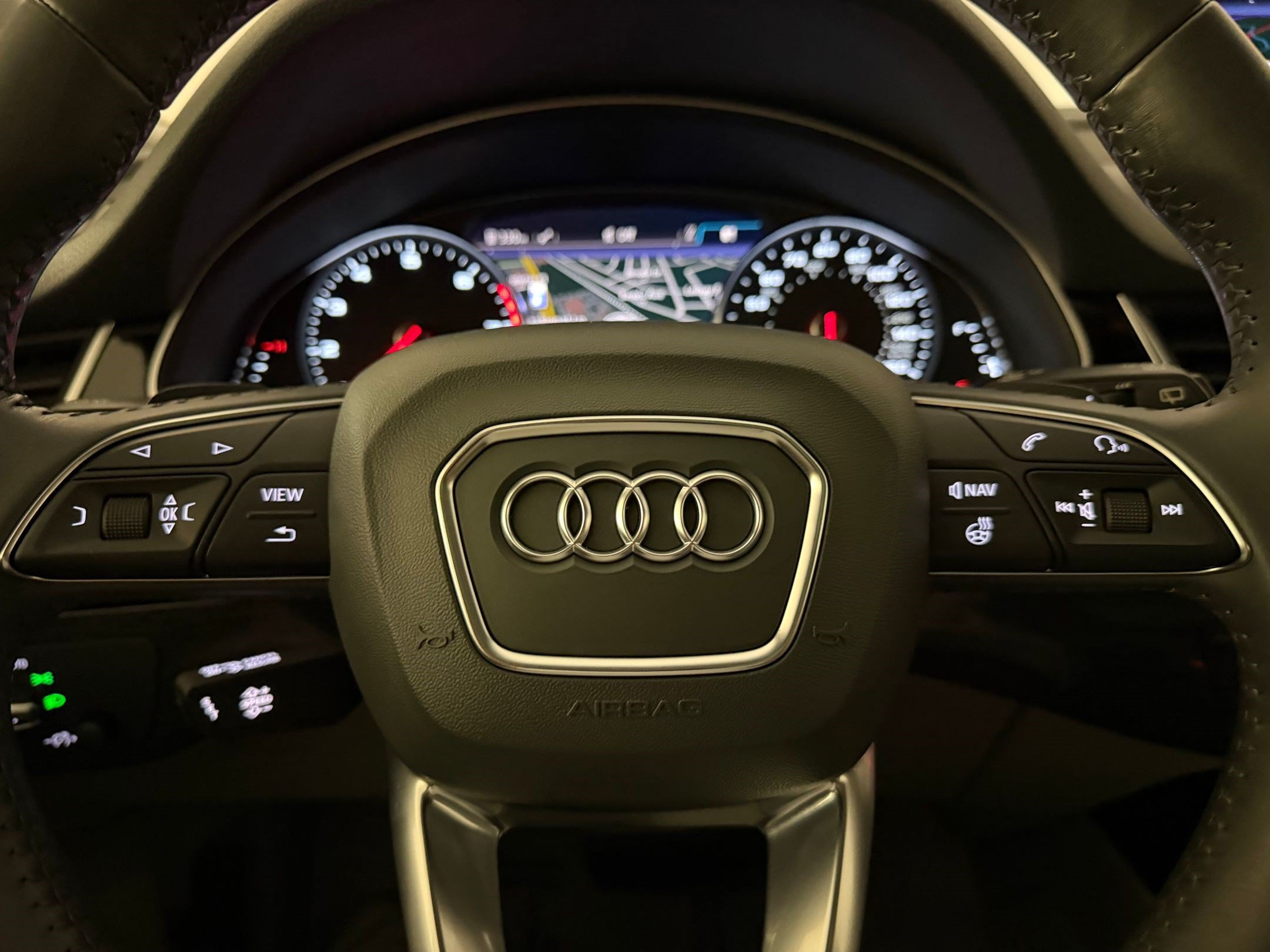 Used 2019 Audi Q7 3.0T Premium AWD/4WD image 11