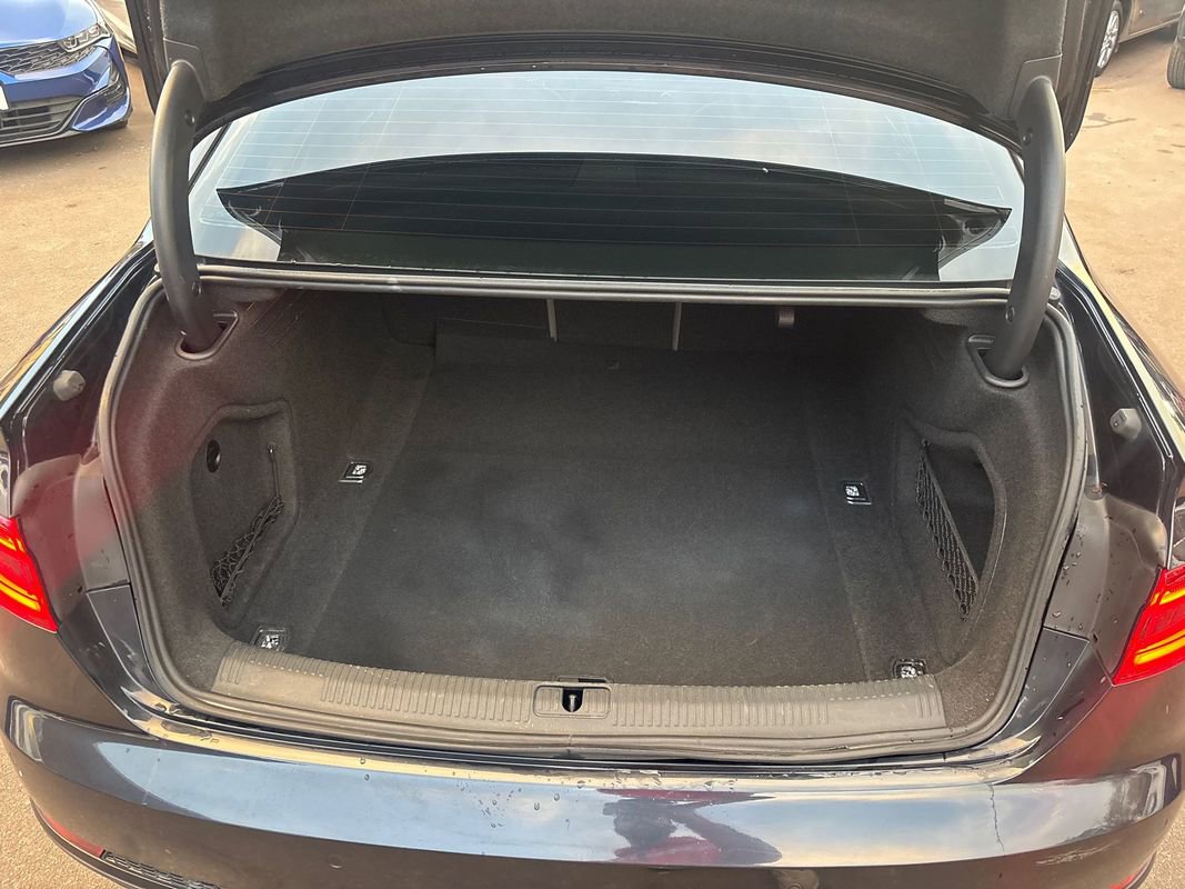 Used 2018 Audi A4 2.0T Premium Plus w/ Premium Plus Package image 11