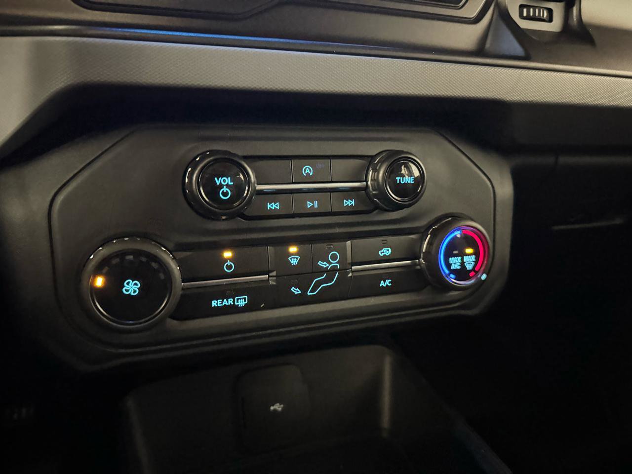 Used 2022 Ford Bronco 4-Door image 24