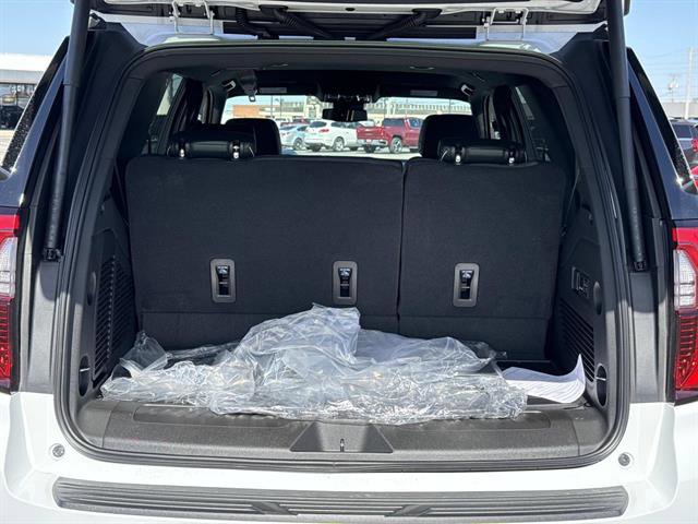 New 2026 GMC Yukon Elevation w/ LPO, Floor Liner Package image 9