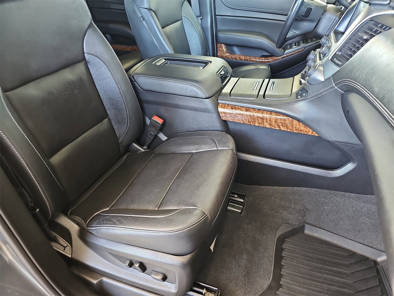 Used 2020 Chevrolet Tahoe Premier image 10